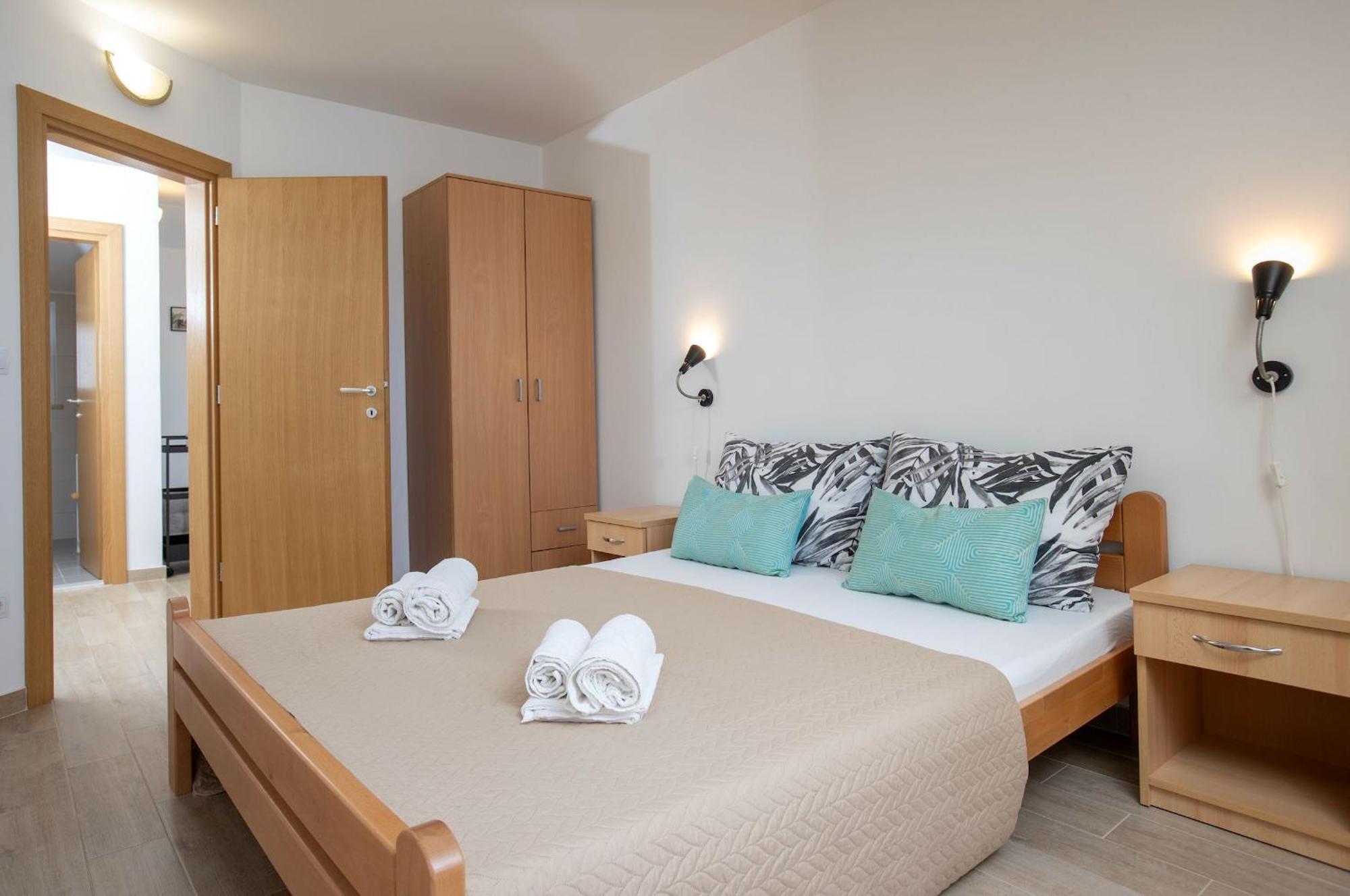 Goldfinch Estate Apartman Banjole Szoba fotó
